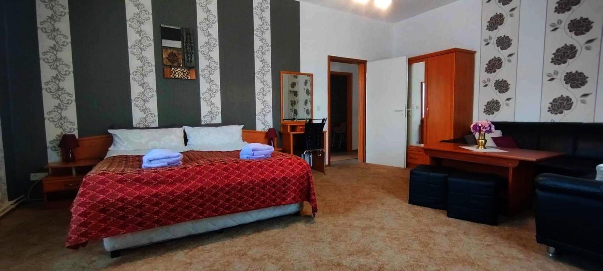Grosse Wohnung Mit Terrasse Im Altstadtzentrum - Ferienwohnung Chiplakoff Blankenburg  Exterior foto