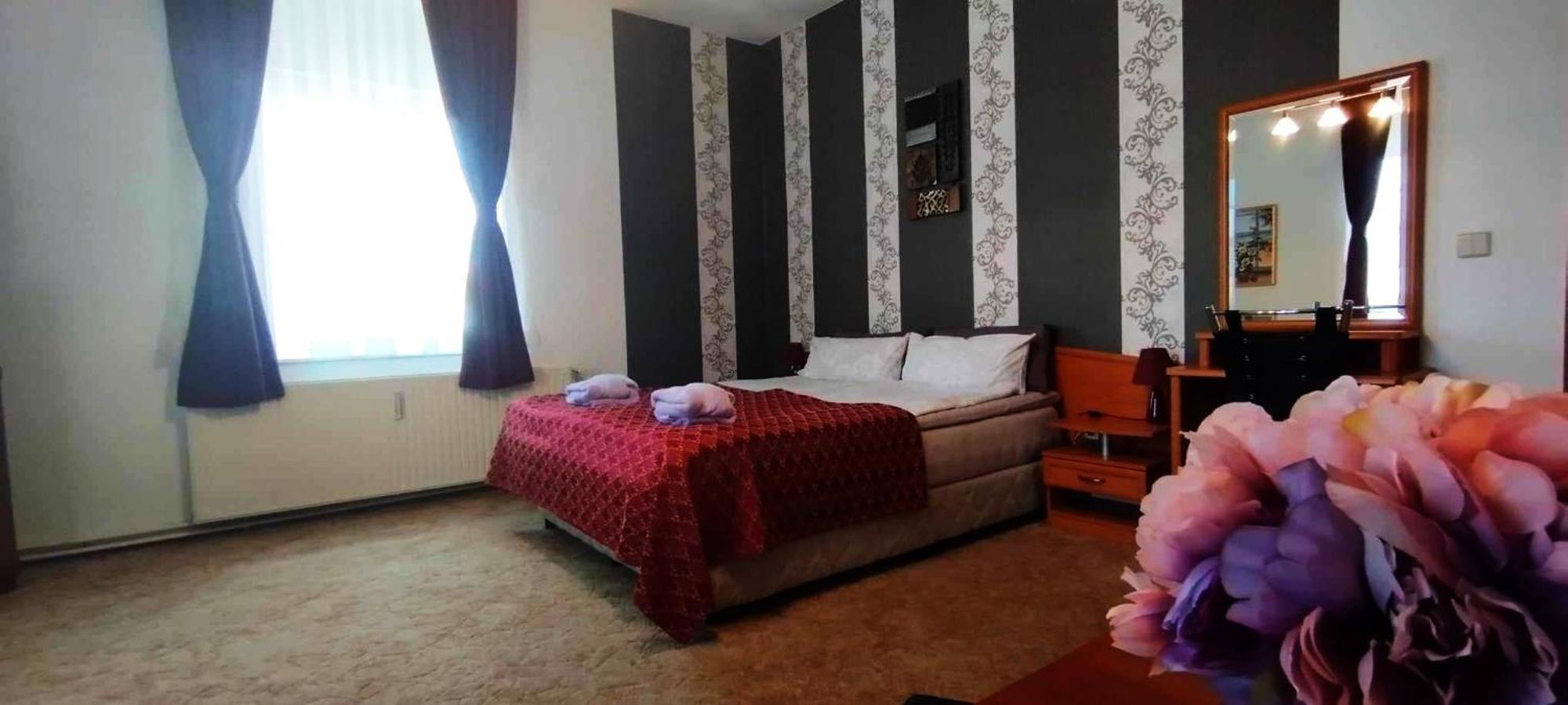 Grosse Wohnung Mit Terrasse Im Altstadtzentrum - Ferienwohnung Chiplakoff Blankenburg  Exterior foto