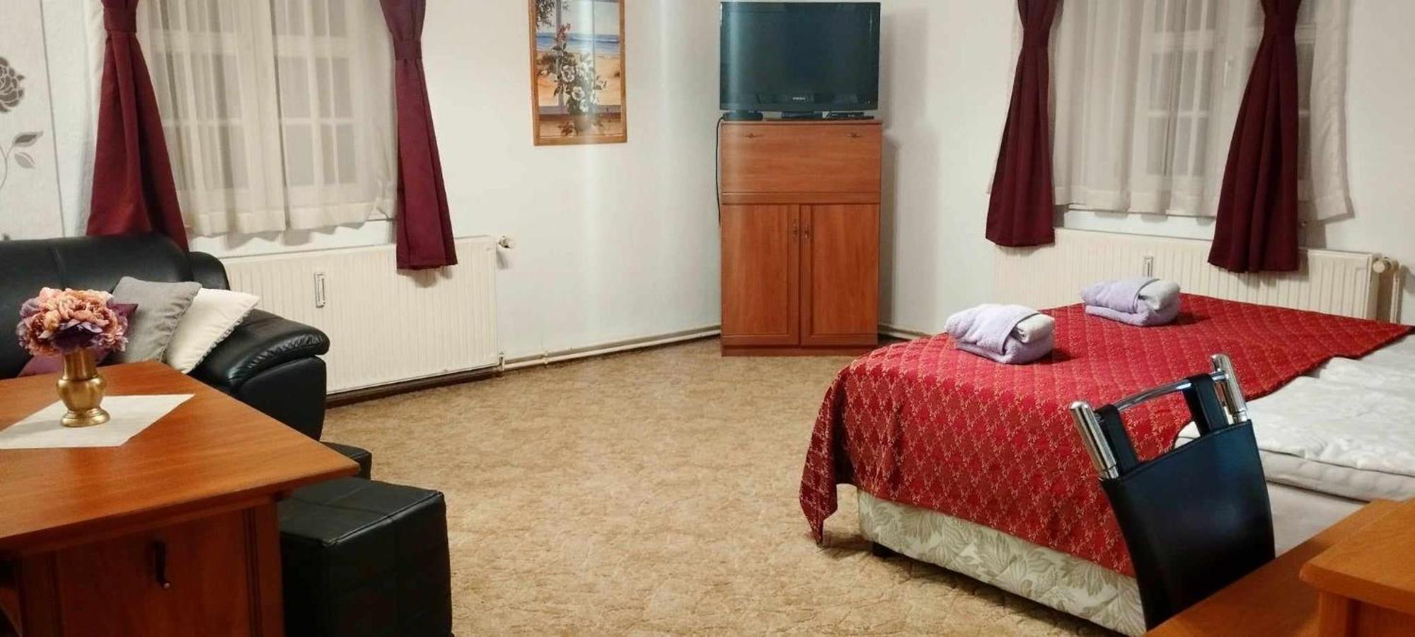 Grosse Wohnung Mit Terrasse Im Altstadtzentrum - Ferienwohnung Chiplakoff Blankenburg  Exterior foto
